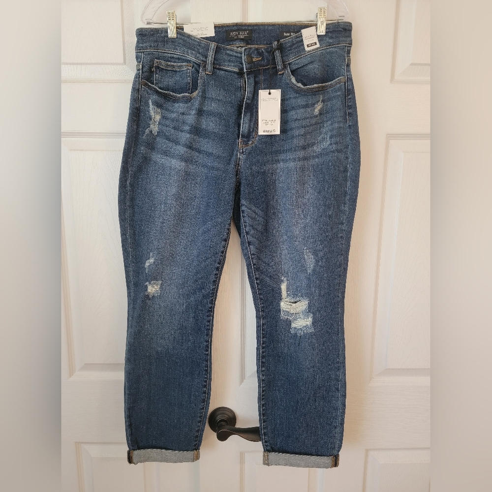 Judy Blue Mid Rise Slim Fit Distressed Jeans Cuffed Stretch Denim Womens NWT 16W